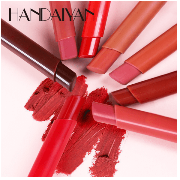 Lipstick Handaiyan - Black and solid