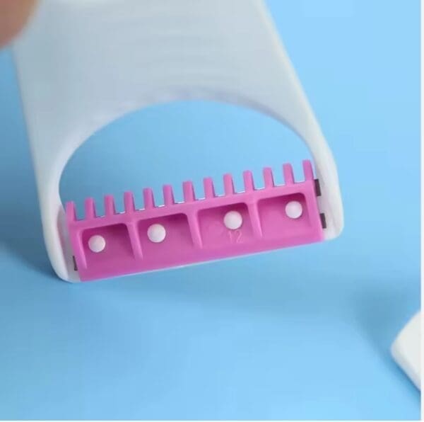 Silk Care Lady Shave – Gentle Medical Prep Razor- Black and solid